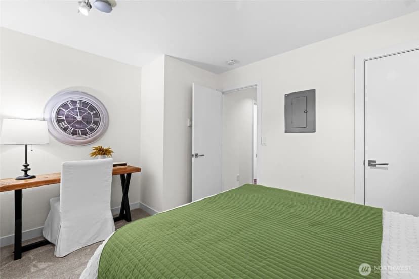 Property photo for 4214 W Lake Sammamish Pkwy Ne Ne #102, Redmond photo 23