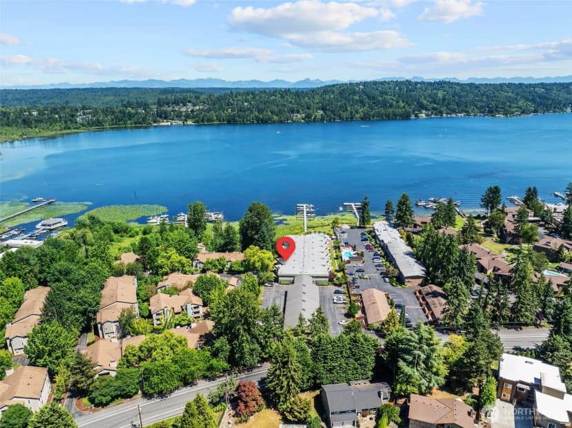 Property photo for 4214 W Lake Sammamish Pkwy Ne Ne #102, Redmond photo 28