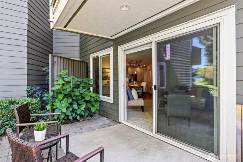 Property photo for 4214 W Lake Sammamish Pkwy Ne Ne #102, Redmond photo 25