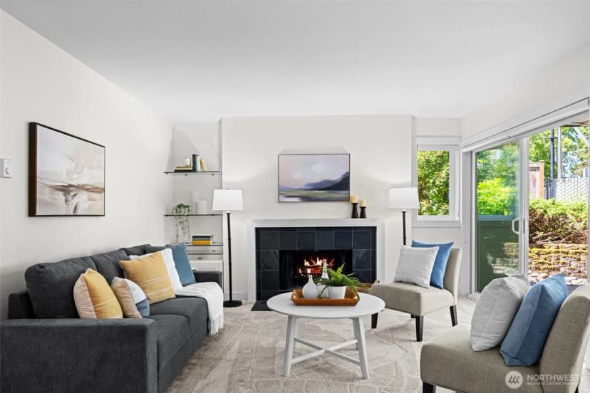 Property photo for 4214 W Lake Sammamish Pkwy Ne Ne #102, Redmond photo 12