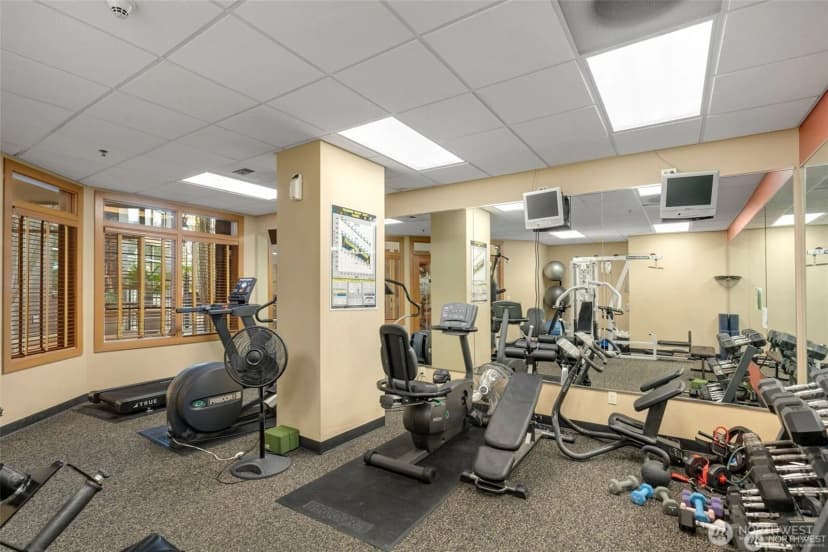 Property photo for 1125 E Olive Street #604, Seattle photo 35