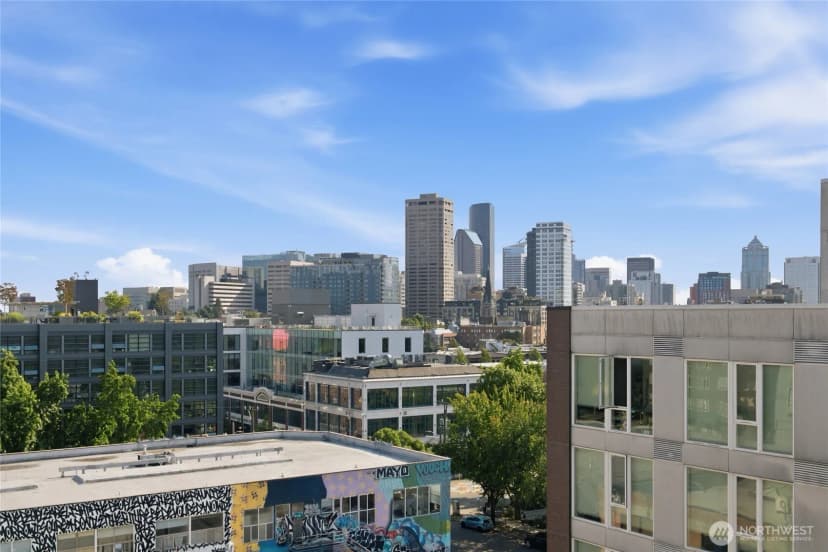 Property photo for 1125 E Olive Street #604, Seattle photo 15