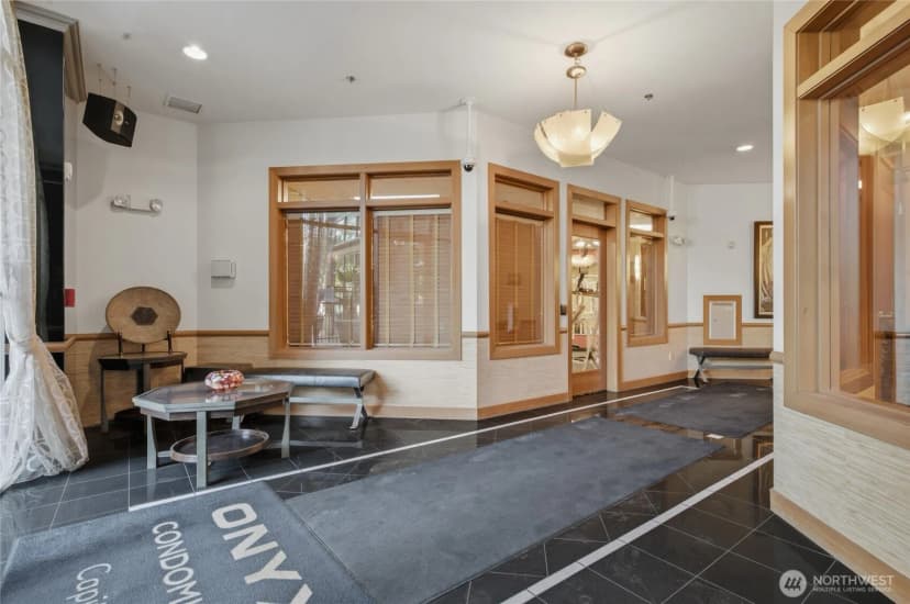 Property photo for 1125 E Olive Street #604, Seattle photo 31