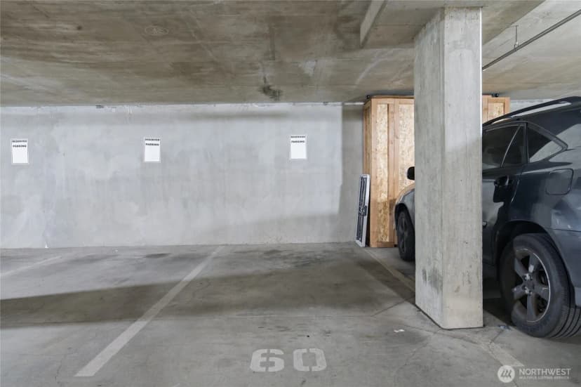 Property photo for 1125 E Olive Street #604, Seattle photo 33