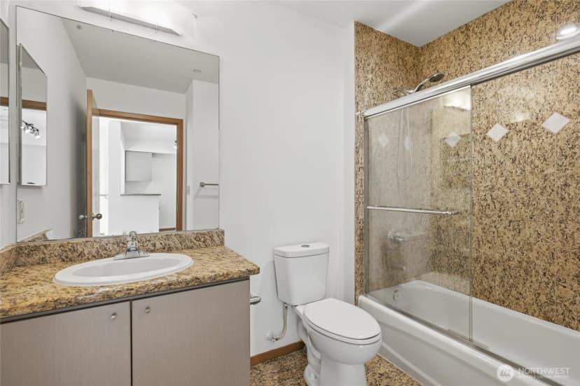 Property photo for 1125 E Olive Street #604, Seattle photo 21