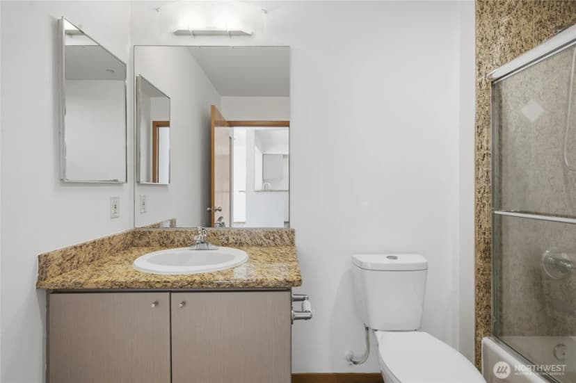 Property photo for 1125 E Olive Street #604, Seattle photo 22