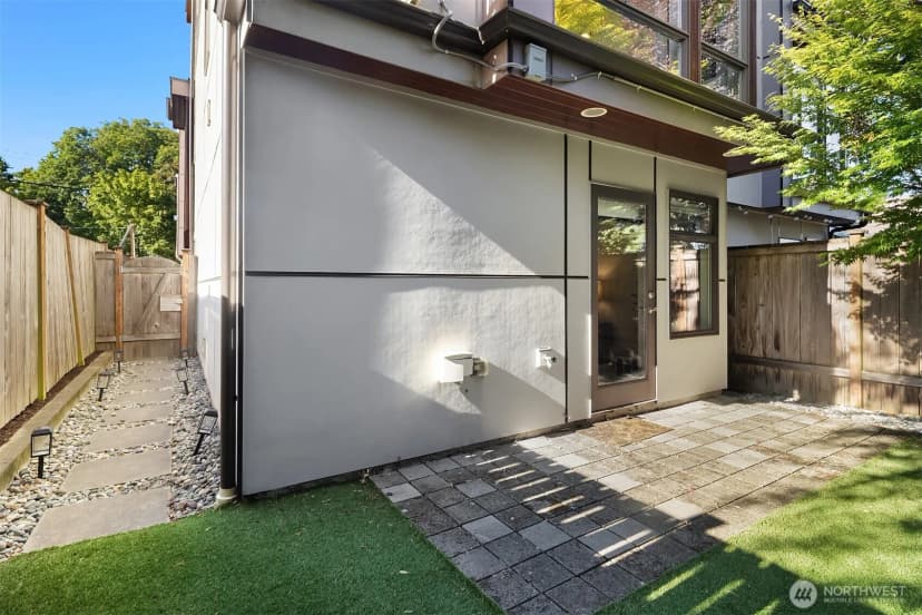 Property photo for 419 N 50th Street #a, Seattle photo 29