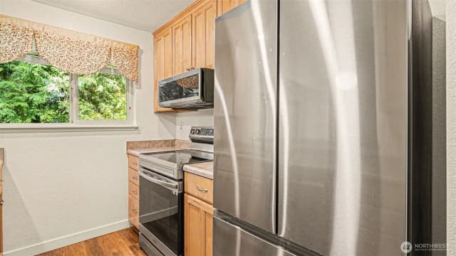 Property photo for 8033 145th Avenue Ne #d15, Redmond photo 5