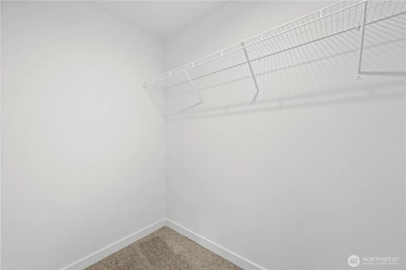 Property photo for 1911 147th Street Nw, Marysville photo 15