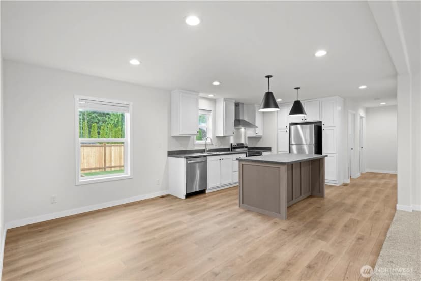 Property photo for 1911 147th Street Nw, Marysville photo 6