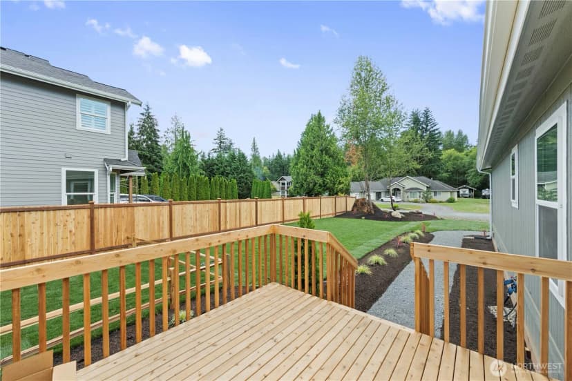 Property photo for 1911 147th Street Nw, Marysville photo 4