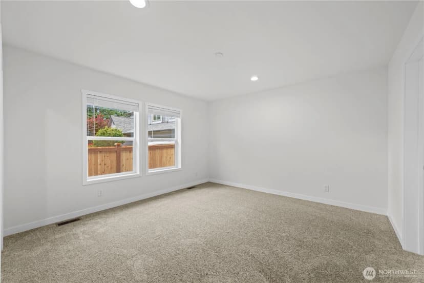 Property photo for 1911 147th Street Nw, Marysville photo 13