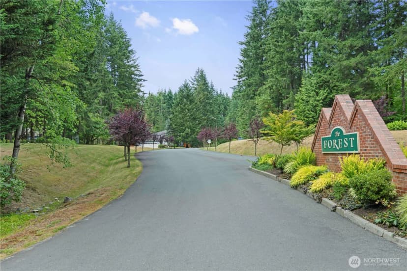 Property photo for 1911 147th Street Nw, Marysville photo 37