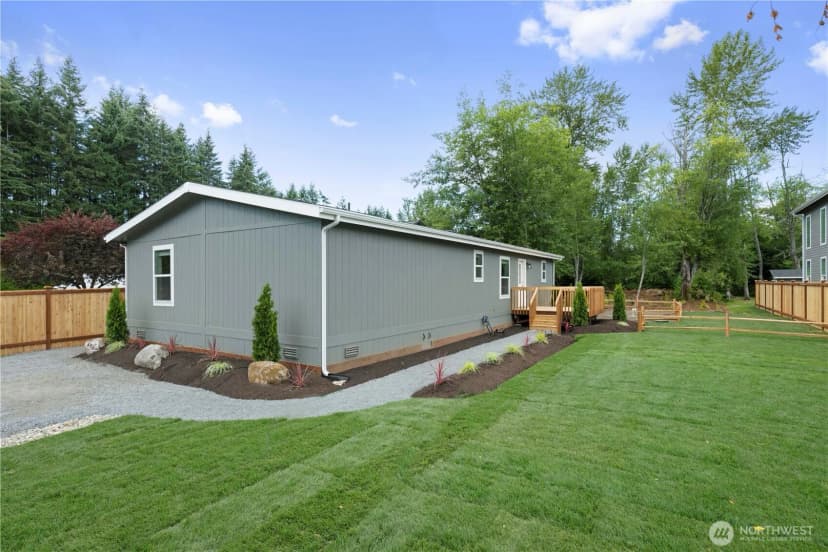 Property photo for 1911 147th Street Nw, Marysville photo 28