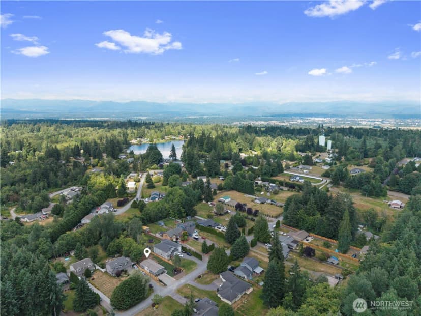 Property photo for 1911 147th Street Nw, Marysville photo 36