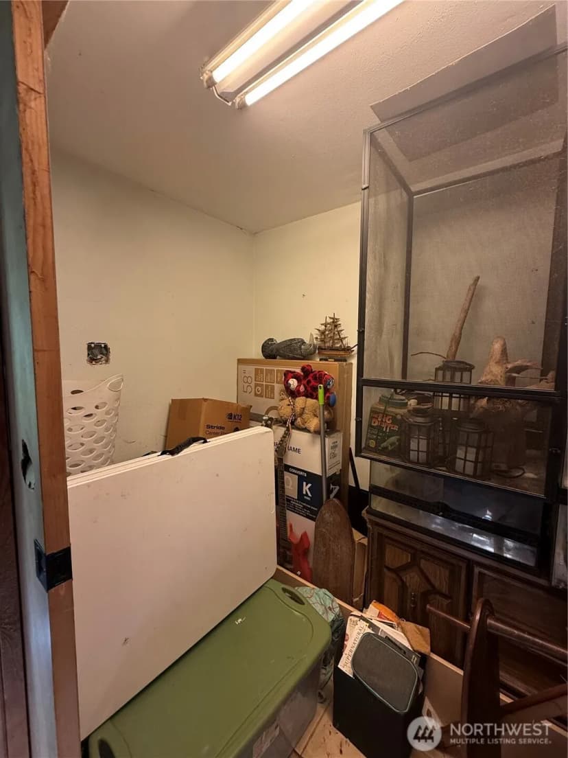 Property photo for 664 State Route 409, Cathlamet photo 15