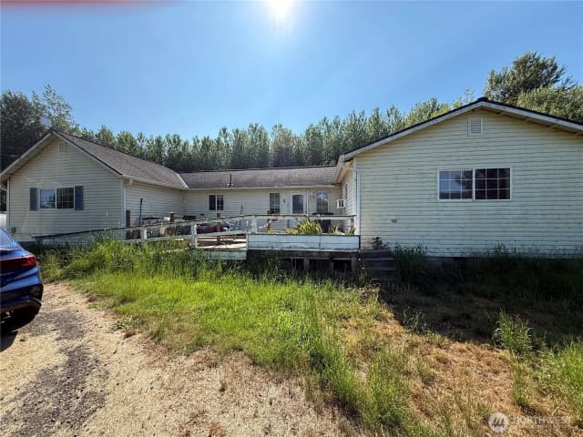 Property photo for 664 State Route 409, Cathlamet