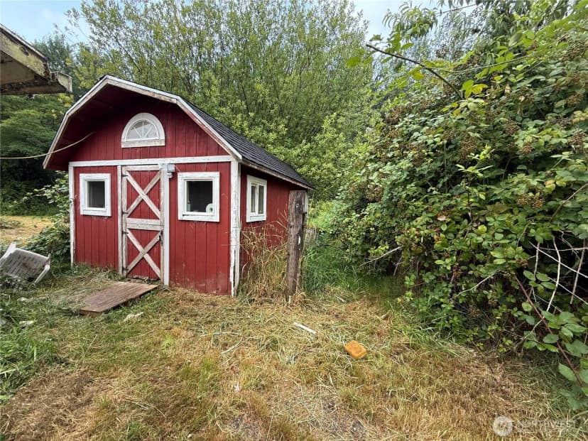Property photo for 664 State Route 409, Cathlamet photo 30