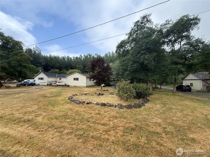 Property photo for 664 State Route 409, Cathlamet photo 37