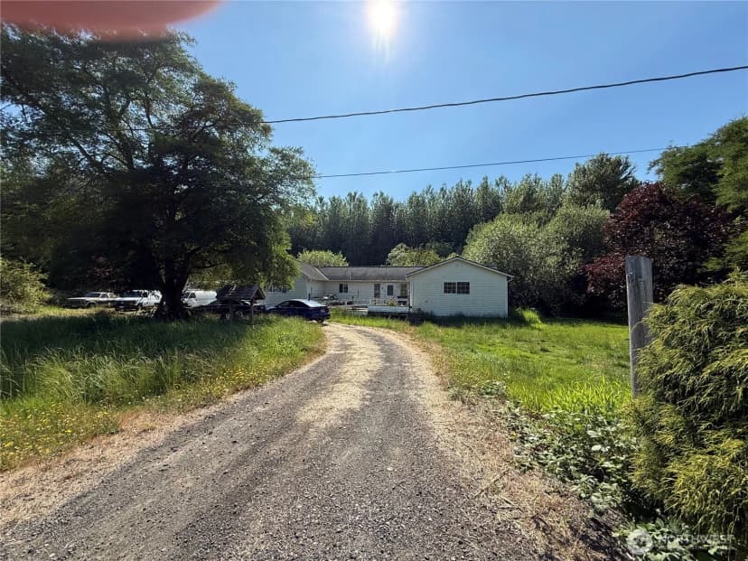 Property photo for 664 State Route 409, Cathlamet photo 3