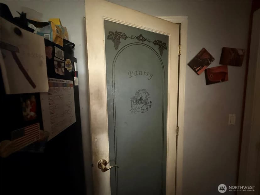 Property photo for 664 State Route 409, Cathlamet photo 6