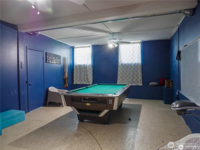 Property photo for 1300 Foster Avenue, Bridgeport photo 9