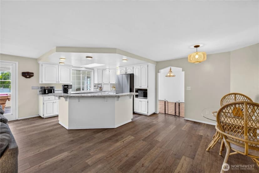 Property photo for 213 S 78th Avenue, Yakima photo 16