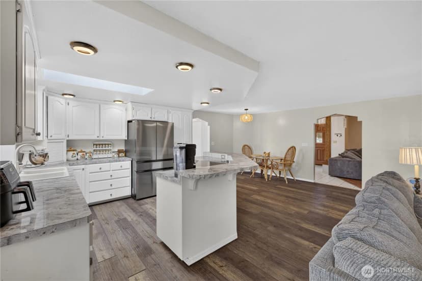 Property photo for 213 S 78th Avenue, Yakima photo 9