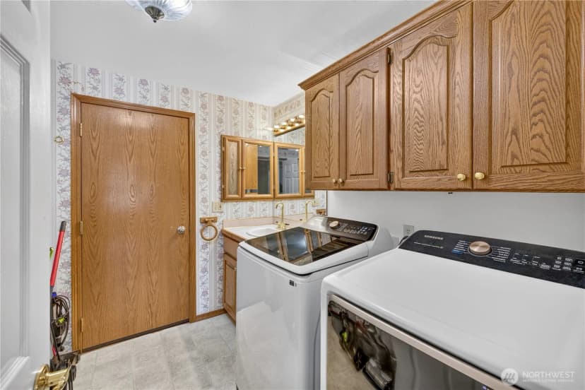 Property photo for 213 S 78th Avenue, Yakima photo 33
