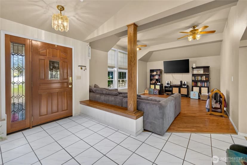 Property photo for 213 S 78th Avenue, Yakima photo 3