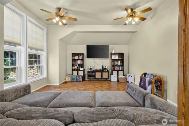 Property photo for 213 S 78th Avenue, Yakima photo 4