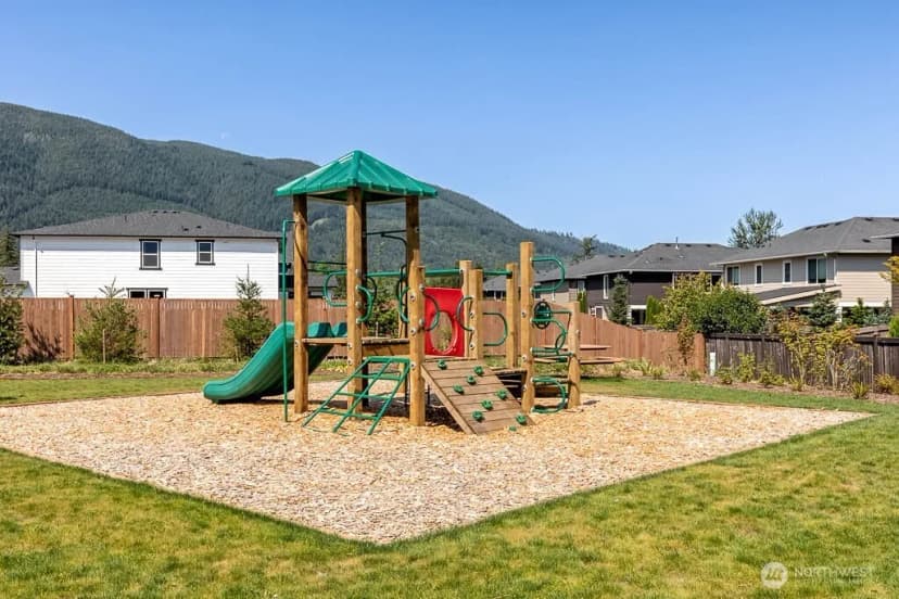 Property photo for 872 Se 11th Place #1, North Bend photo 29