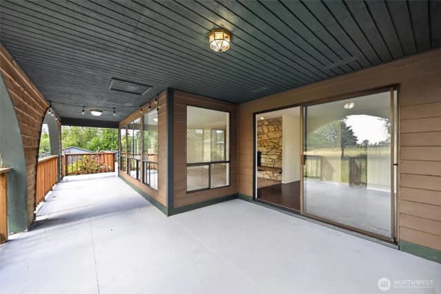Property photo for 43729 284th Avenue Se, Enumclaw photo 4