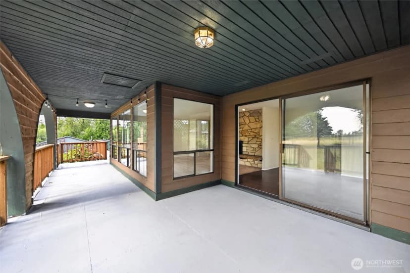 Property photo for 43729 284th Avenue Se, Enumclaw photo 4