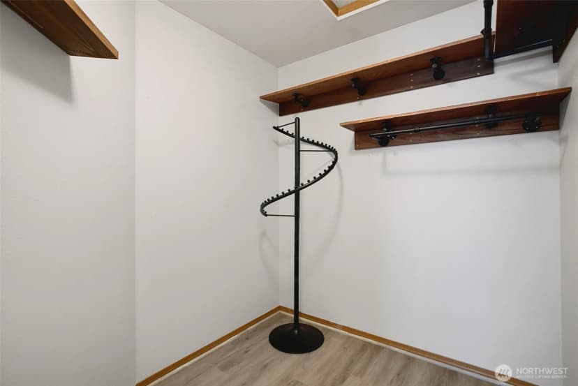 Property photo for 8833 1st Street Ne #j204, Lake Stevens photo 14