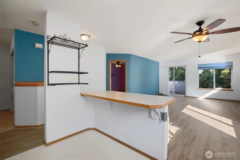 Property photo for 8833 1st Street Ne #j204, Lake Stevens photo 6