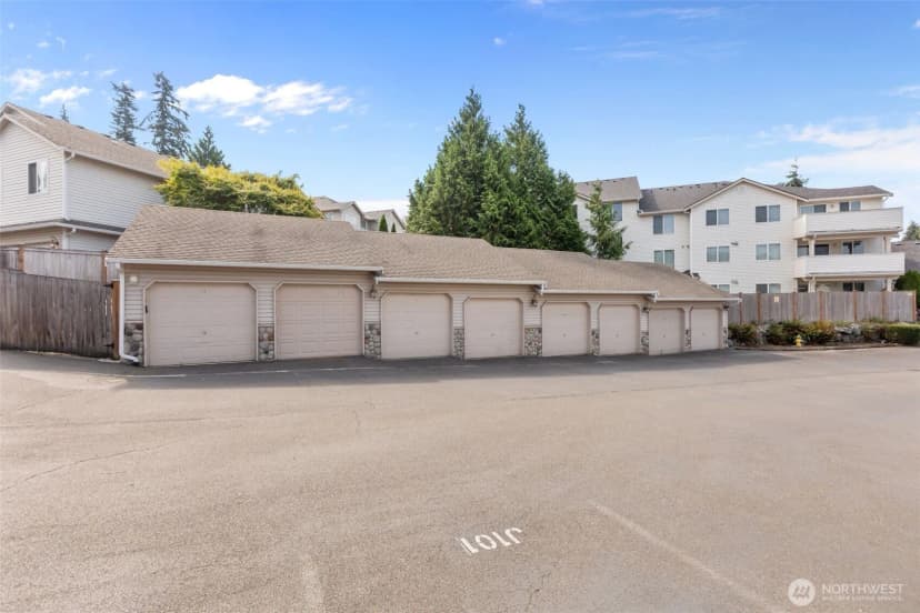 Property photo for 8833 1st Street Ne #j204, Lake Stevens photo 29