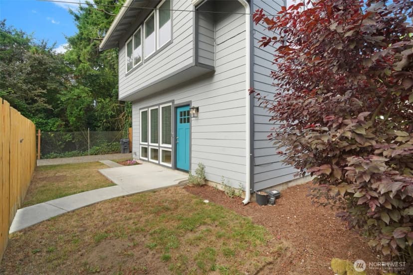 Property photo for 2317 Washington Street Se, Olympia photo 7
