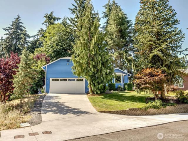 Property photo for 1608 Puget Drive, Everett photo 3