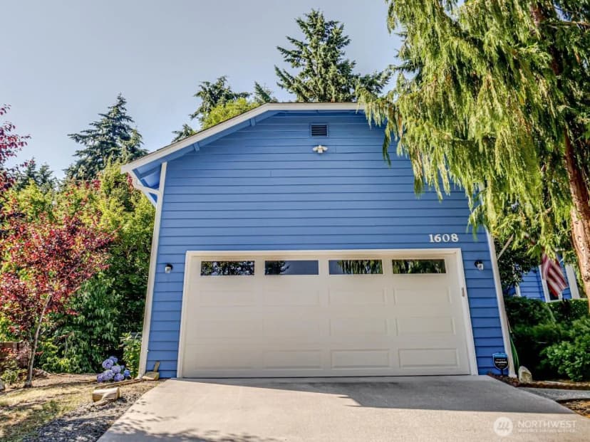 Property photo for 1608 Puget Drive, Everett photo 27