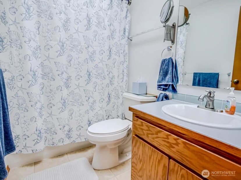 Property photo for 1608 Puget Drive, Everett photo 16