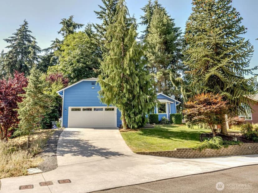 Property photo for 1608 Puget Drive, Everett