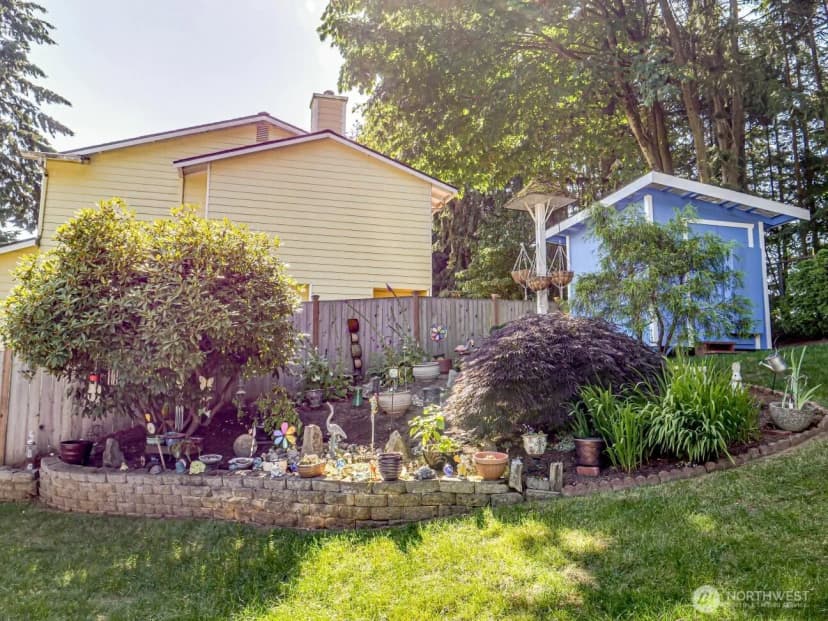 Property photo for 1608 Puget Drive, Everett photo 25