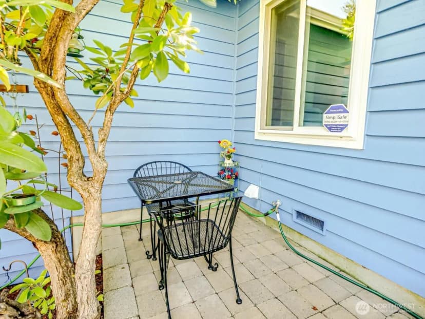 Property photo for 1608 Puget Drive, Everett photo 23