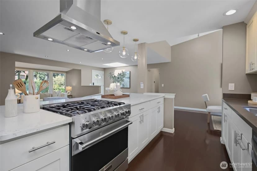Property photo for 15611 Se 24th Street, Bellevue photo 12