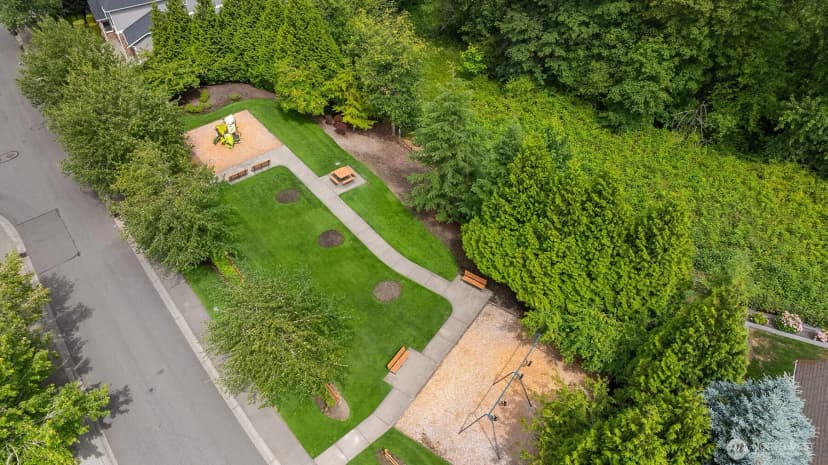 Property photo for 27542 Se 28th Court, Sammamish photo 34