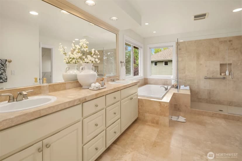Property photo for 27542 Se 28th Court, Sammamish photo 20