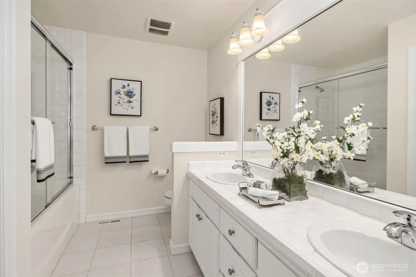 Property photo for 27542 Se 28th Court, Sammamish photo 25