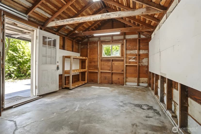 Property photo for 8552 31st Avenue Nw, Seattle photo 27