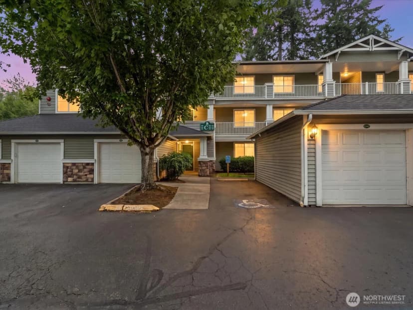 Property photo for 12712 Admiralty Way #c301, Everett photo 30